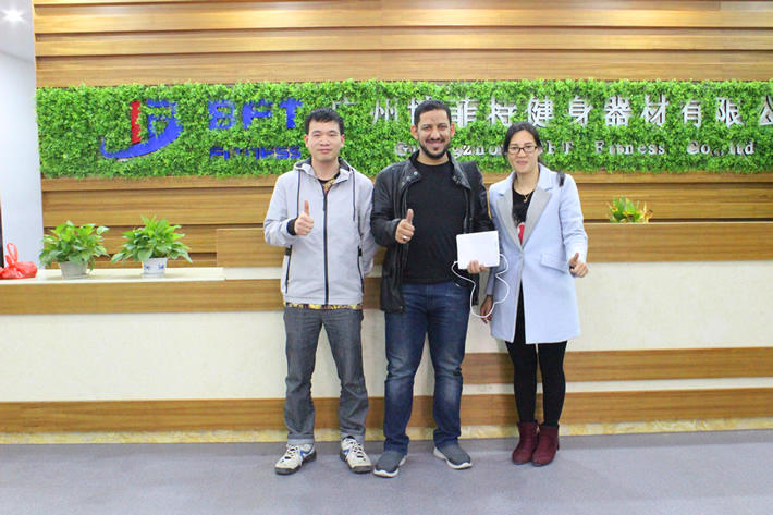 博菲特商用健身房器材從中國(guó)出口到巴林